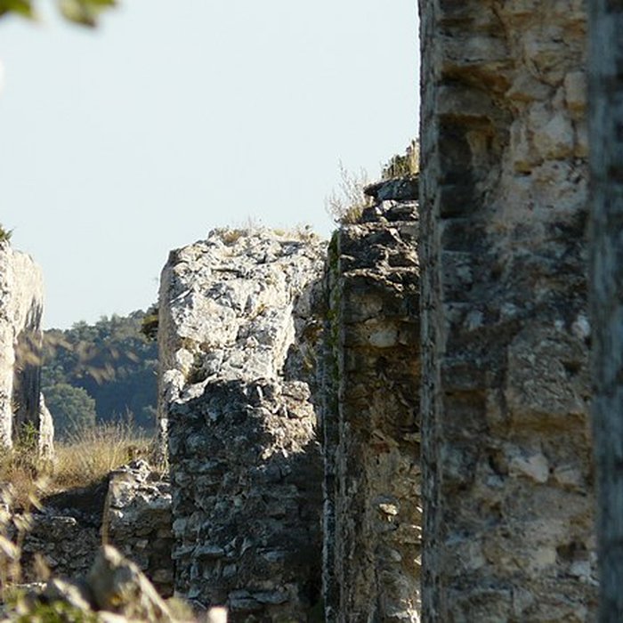 Photo de Aqueduc et moulins de Barbegal à Arles