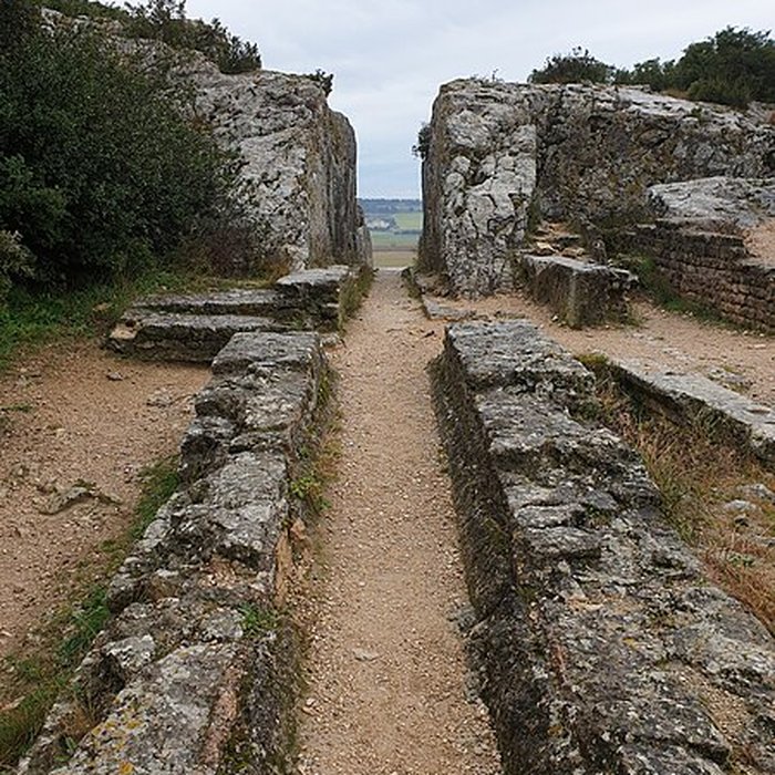 Photo de Aqueduc et moulins de Barbegal à Arles