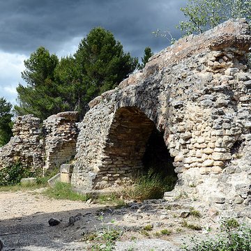 Aqueduc et moulins de Barbegal à Arles