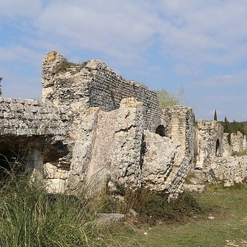 Aqueduc et moulins de Barbegal à Arles