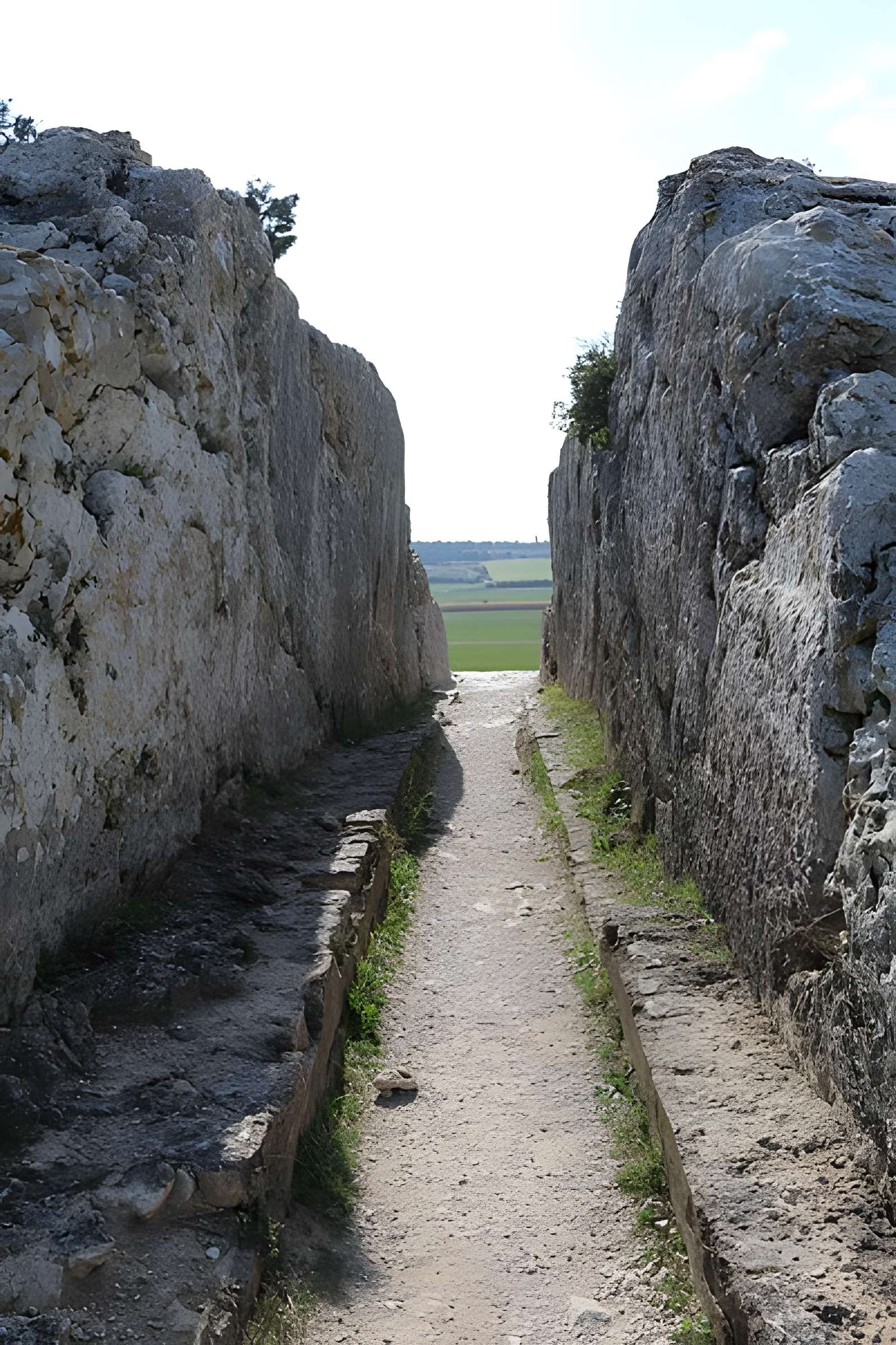 Aqueduc et moulins de Barbegal à Arles