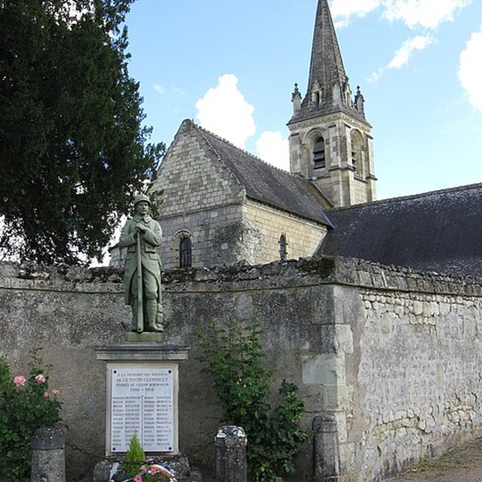 Photo de Église Saint-Martin de La Roche-Clermault