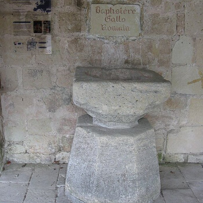 Photo de Église Saint-Martin de La Roche-Clermault