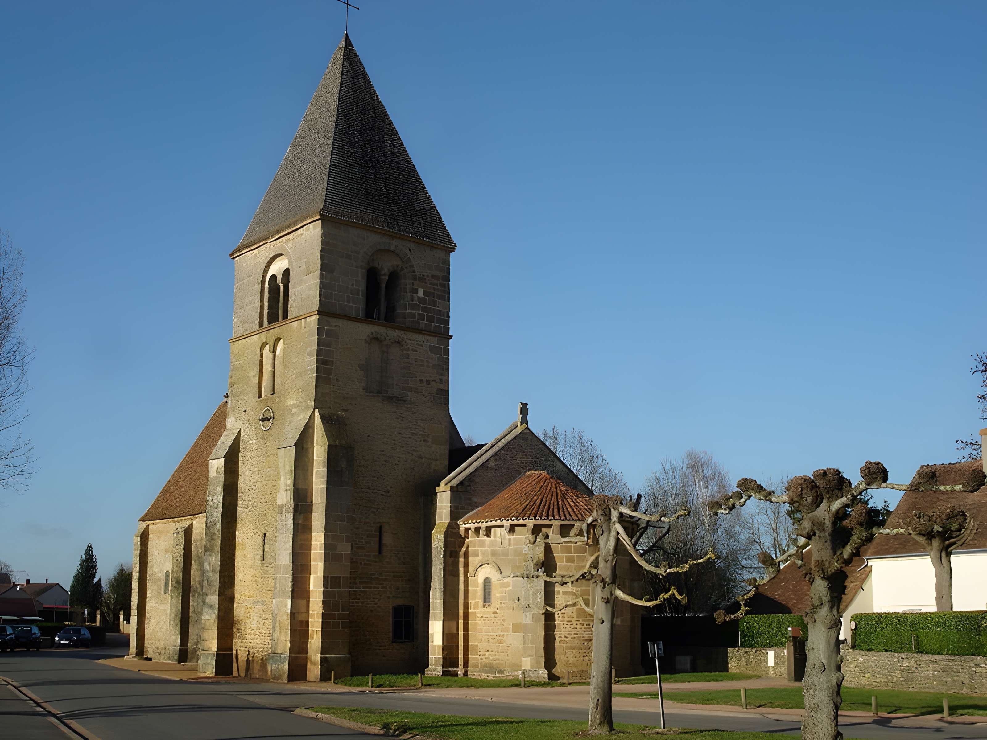 Église Saint-Martin de Lacs 