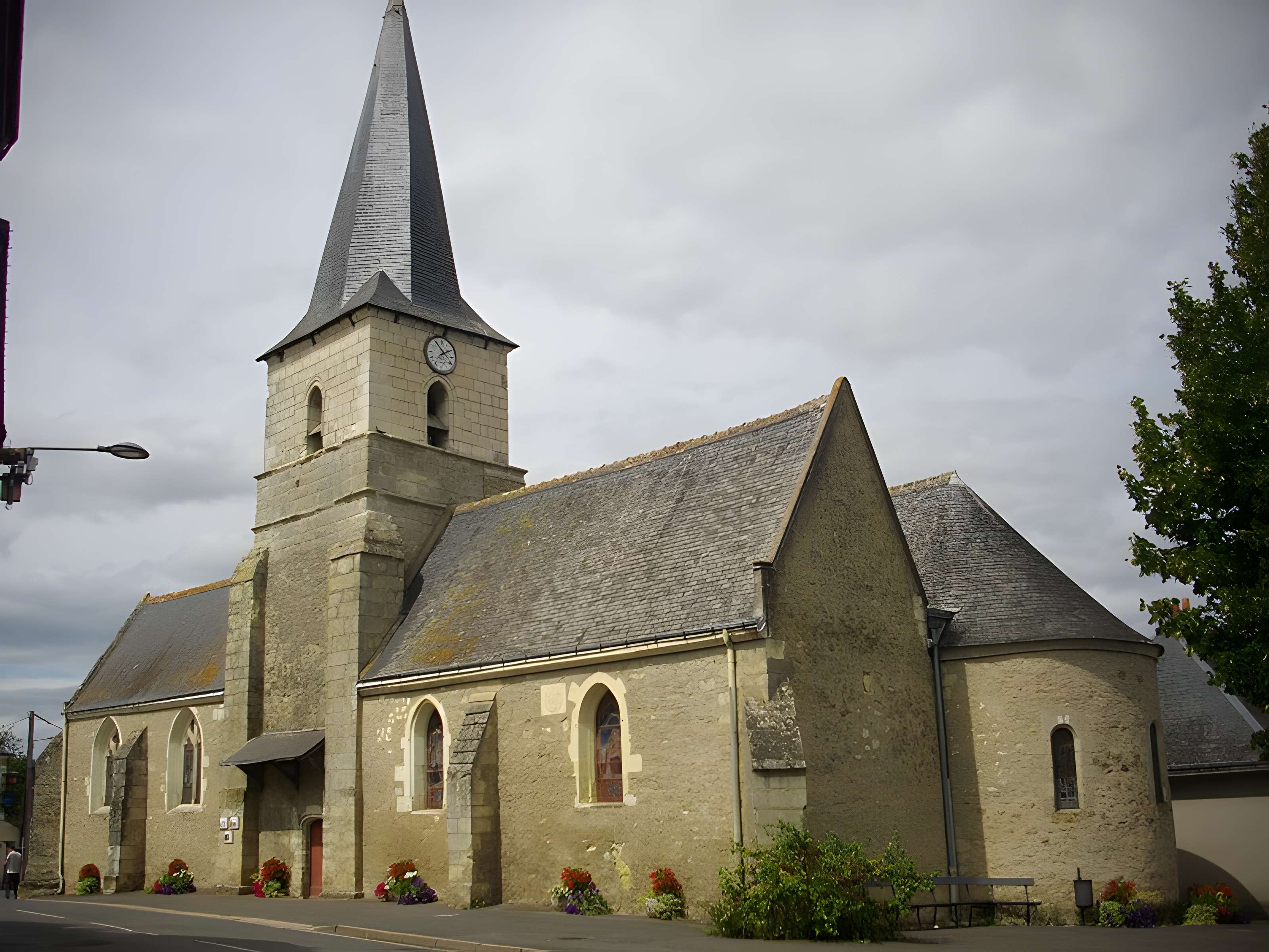 Église Saint-Martin de Lignières-de-Touraine