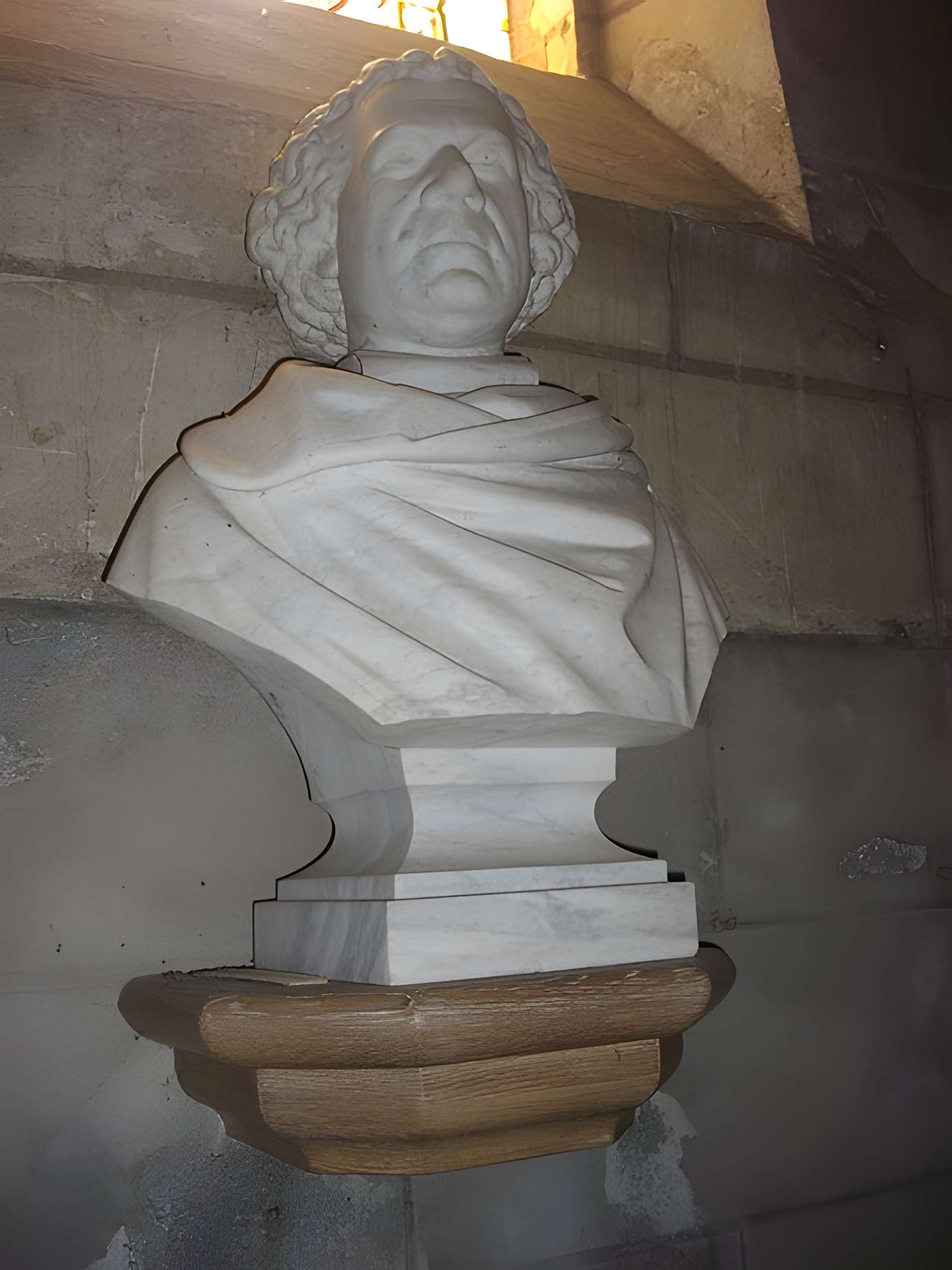 Église Saint-Martin de Lignières-de-Touraine