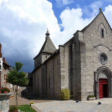 Église Saint-Martin de Marcolès