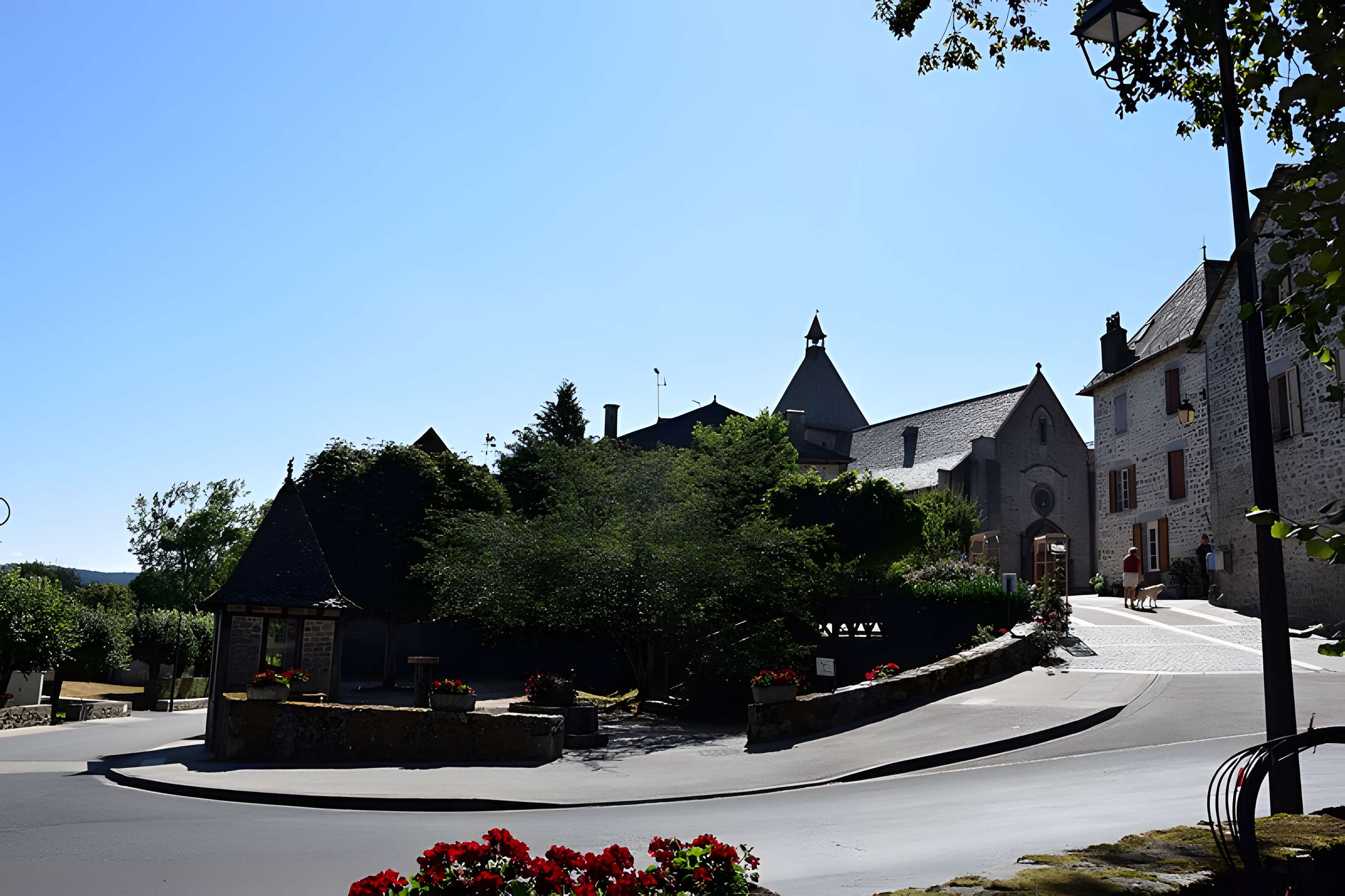 Église Saint-Martin de Marcolès