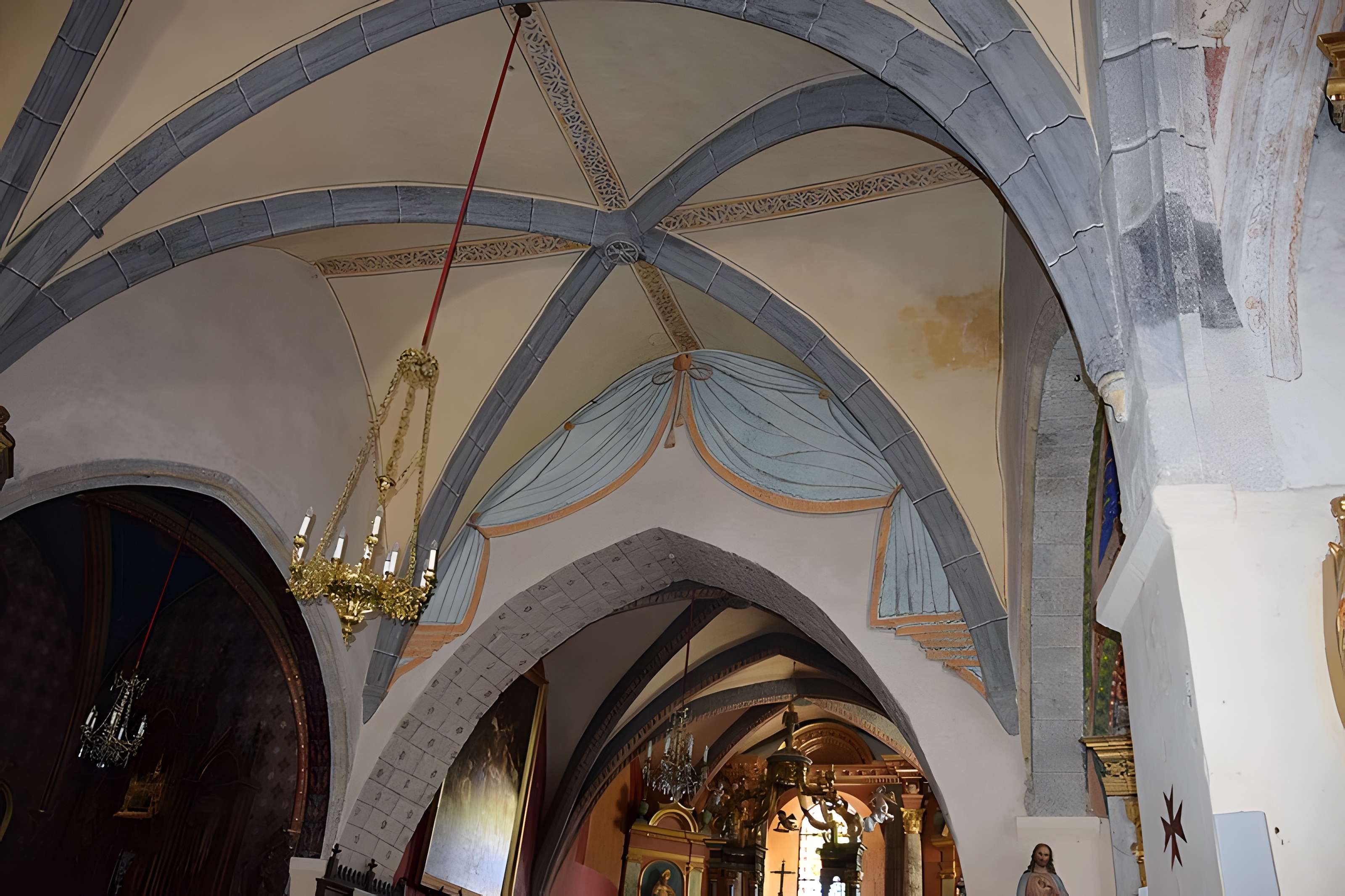 Église Saint-Martin de Marcolès