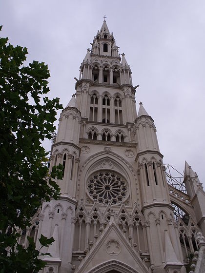 Photo de Basilique Notre-Dame-du-Saint-Cordon de Valenciennes