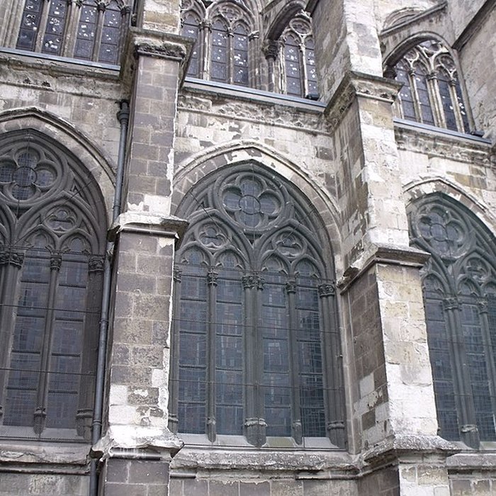Photo de Basilique Notre-Dame-du-Saint-Cordon de Valenciennes