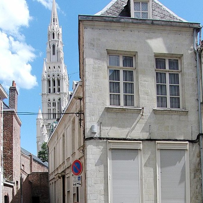 Photo de Basilique Notre-Dame-du-Saint-Cordon de Valenciennes