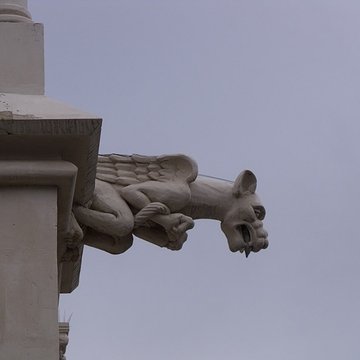 Basilique Notre-Dame-du-Saint-Cordon de Valenciennes