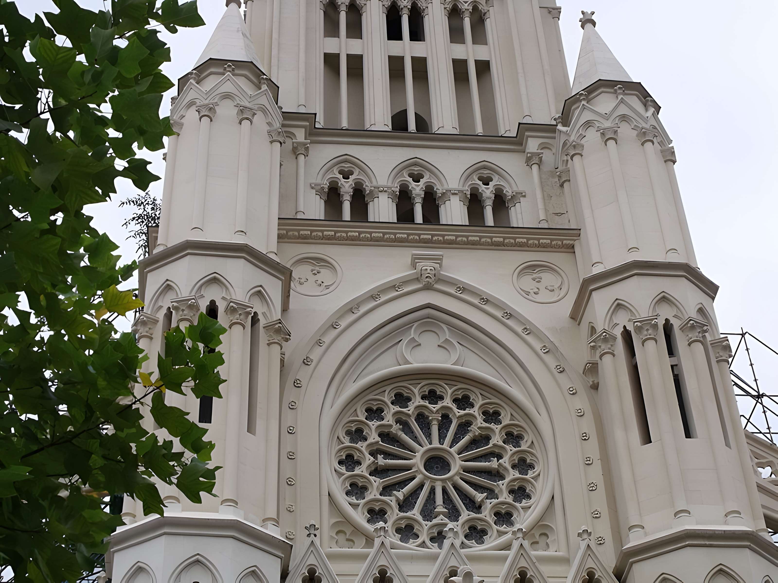 Basilique Notre-Dame-du-Saint-Cordon de Valenciennes