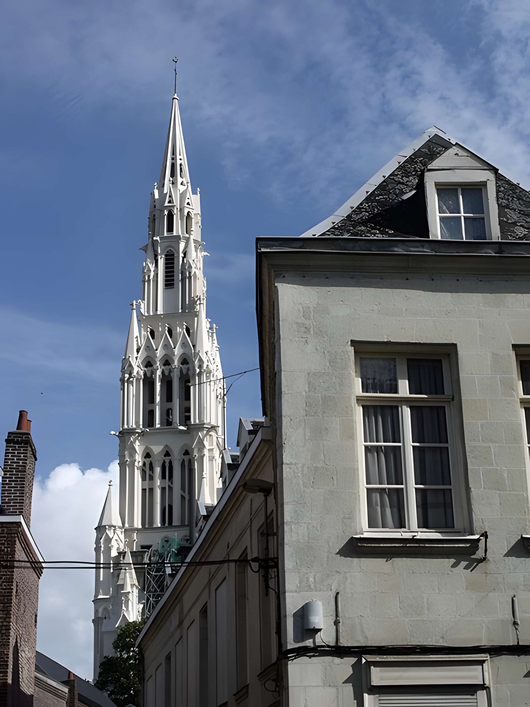 Basilique Notre-Dame-du-Saint-Cordon de Valenciennes