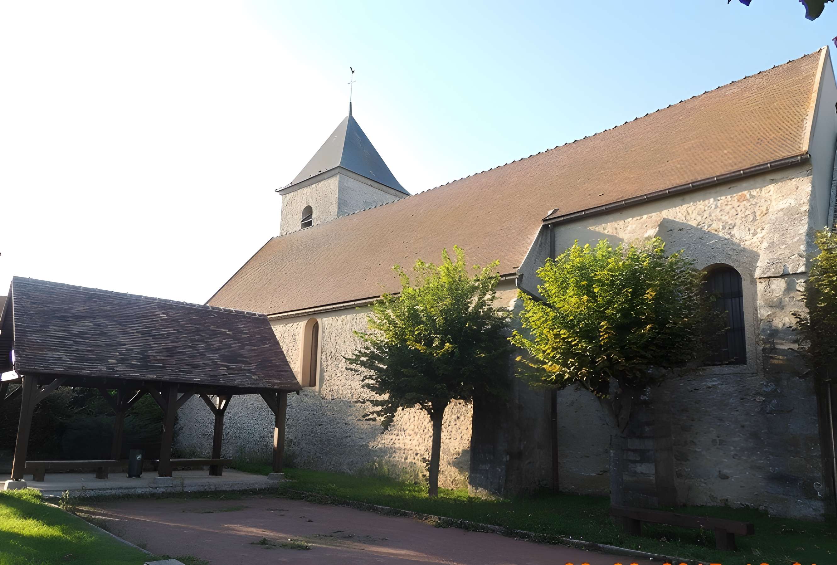 Église Saint-Martin de Montereau-sur-le-Jard 