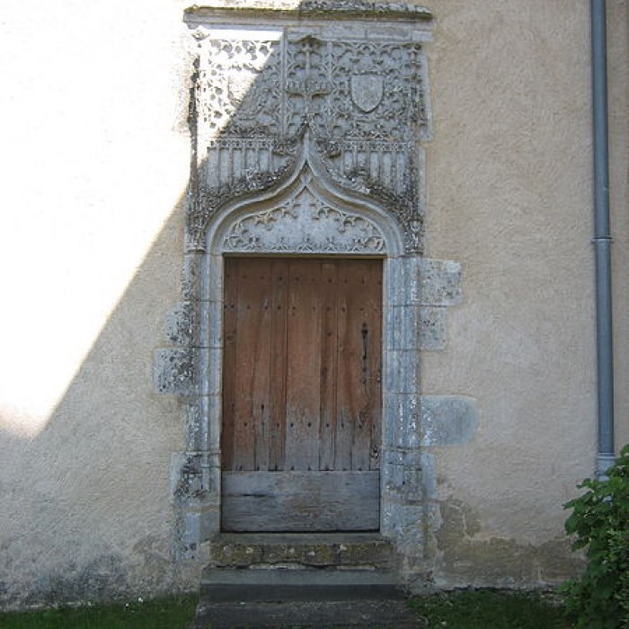Photo de Église Saint-Martin de Montipouret et croix
