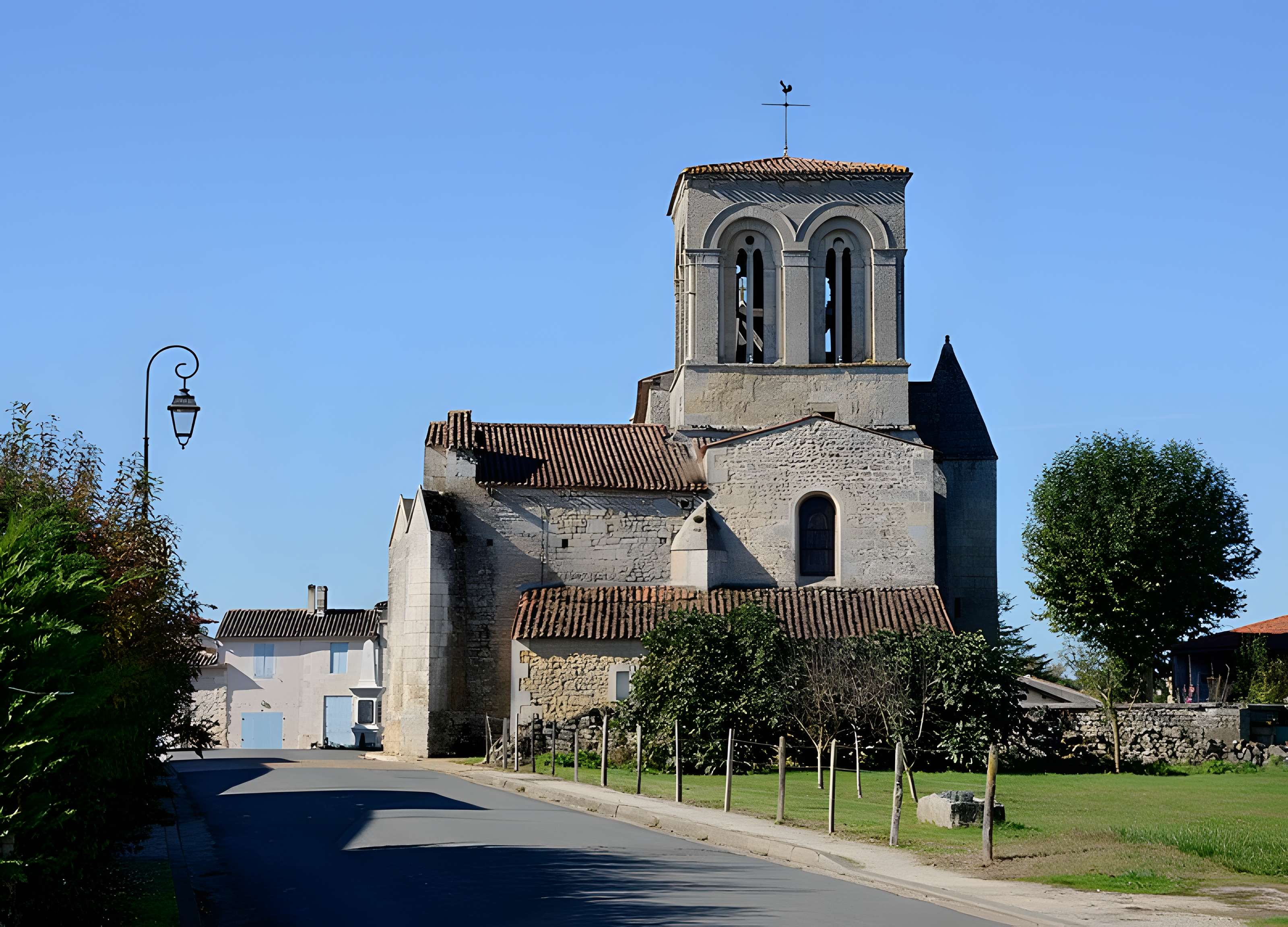Église Saint-Martin de Montpellier-de-Médillan