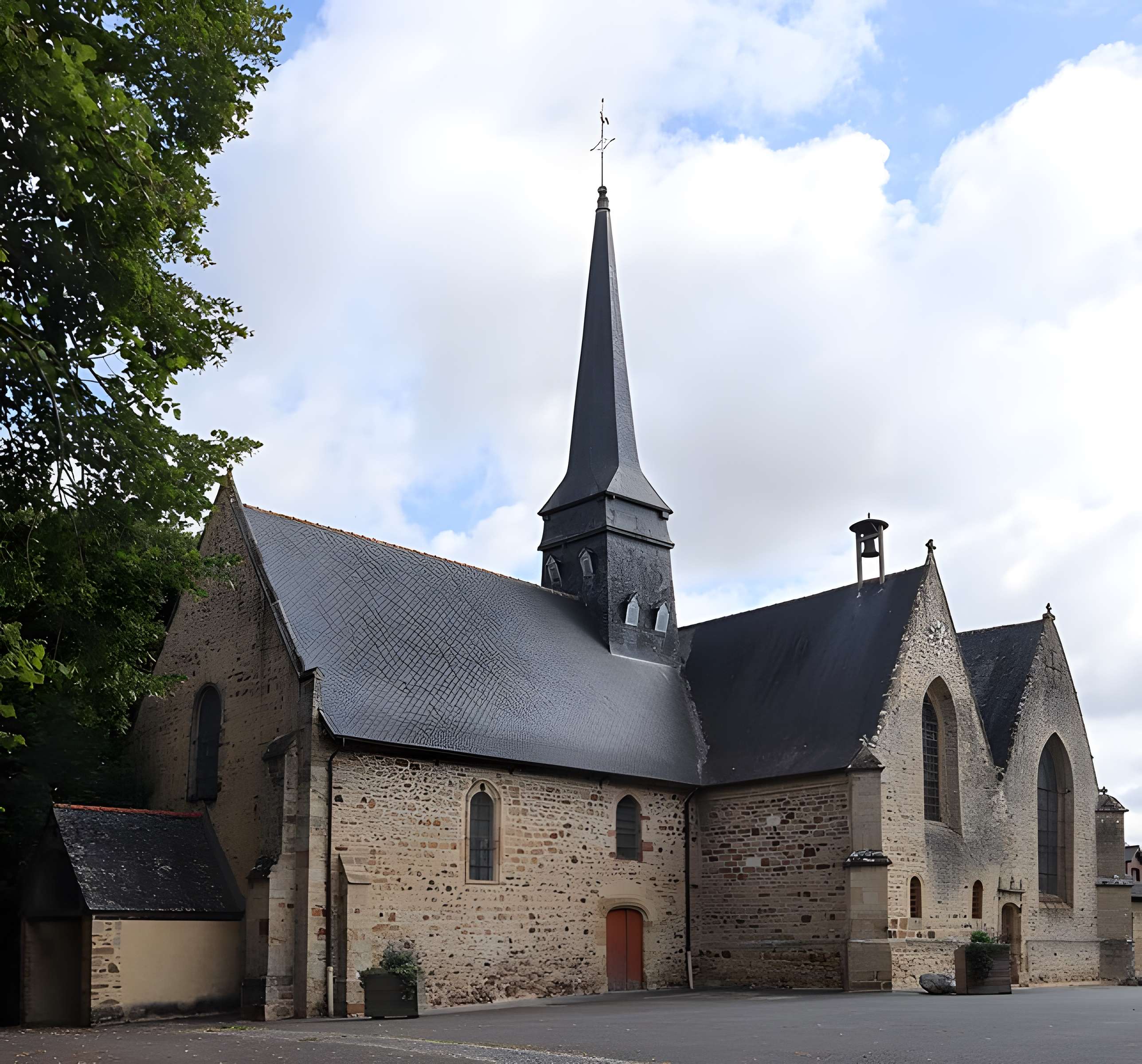 Église Saint-Martin de Moulins