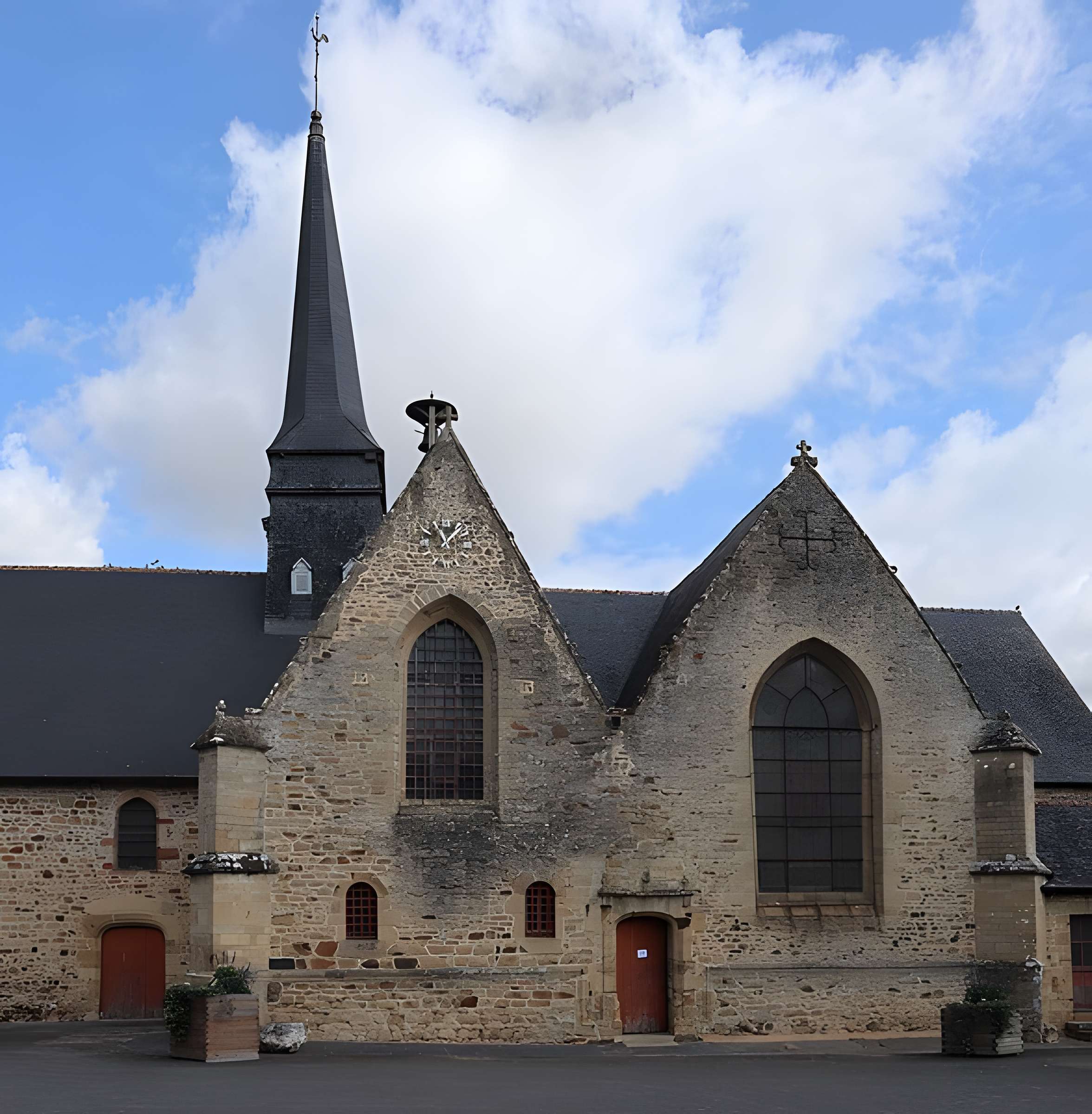 Église Saint-Martin de Moulins
