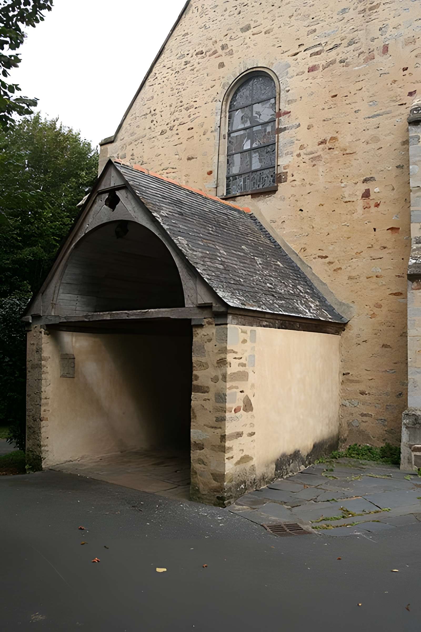 Église Saint-Martin de Moulins