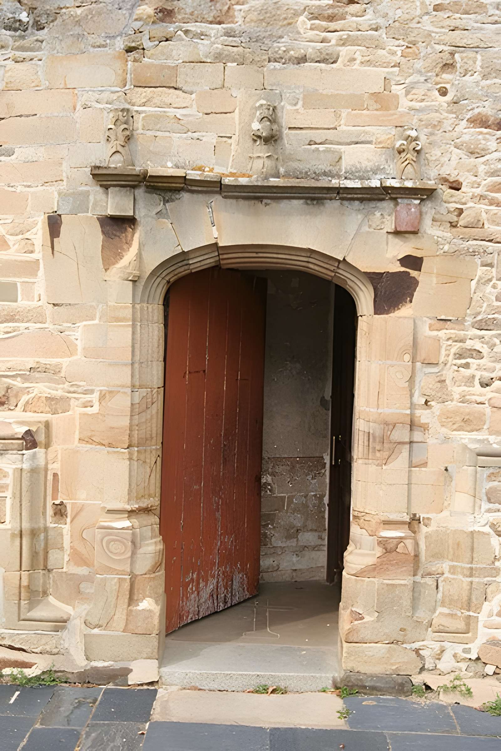 Église Saint-Martin de Moulins