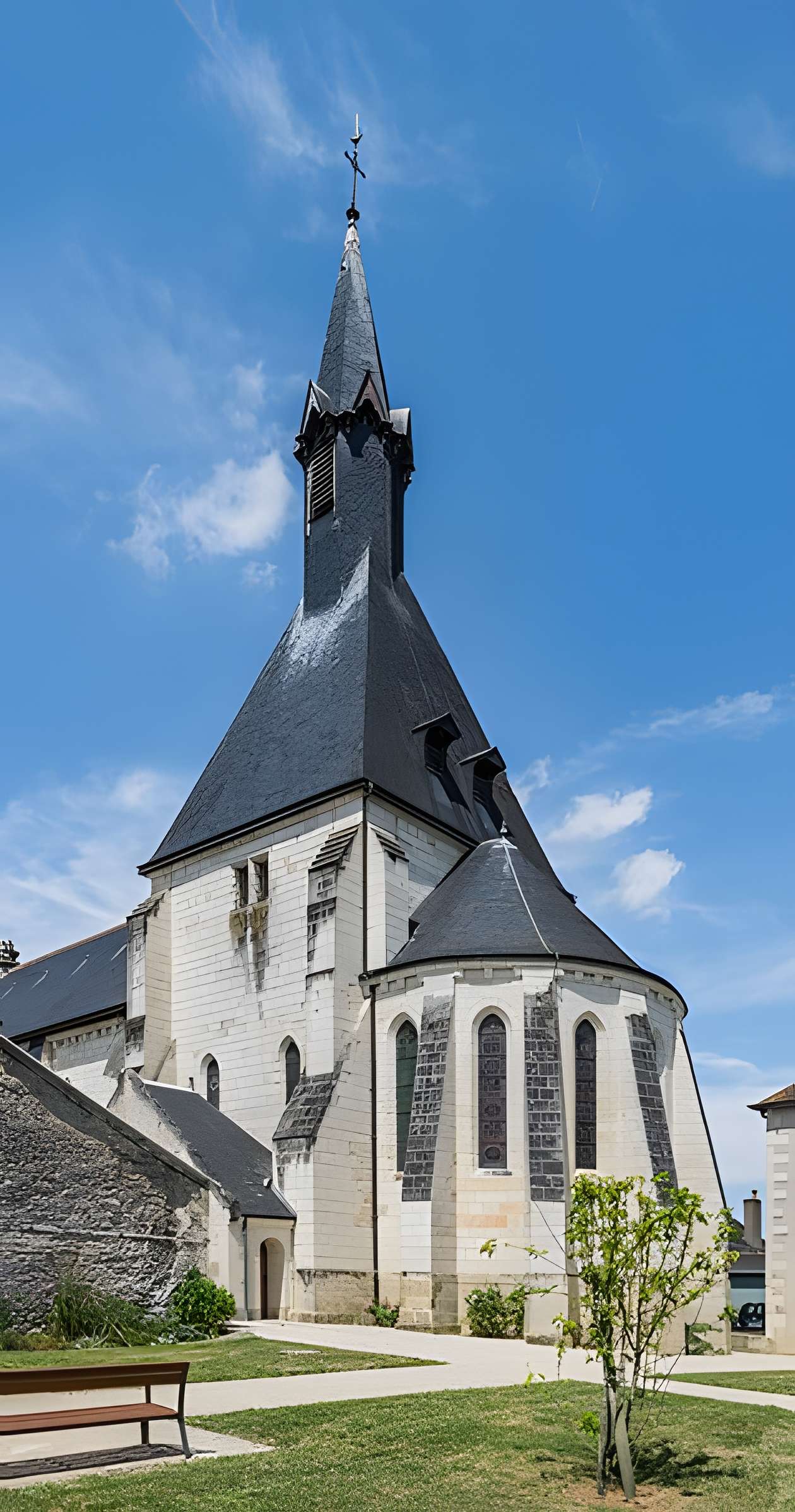 Église Saint-Martin de Nouans-les-Fontaines