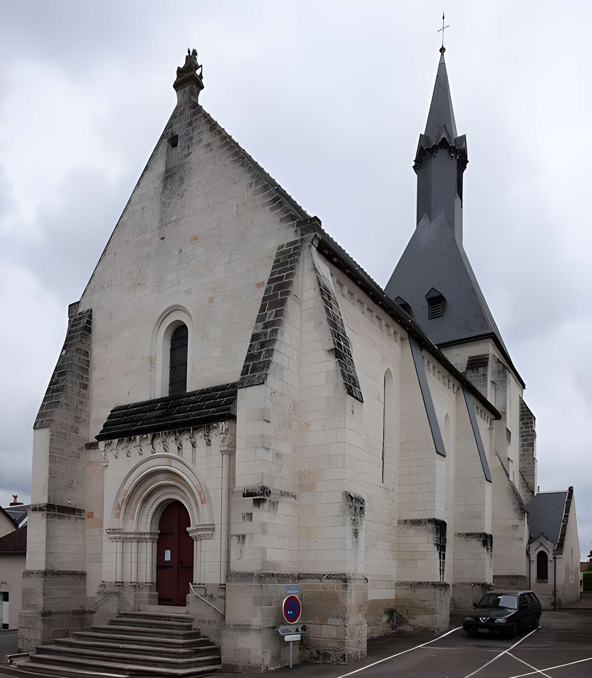 Église Saint-Martin de Nouans-les-Fontaines
