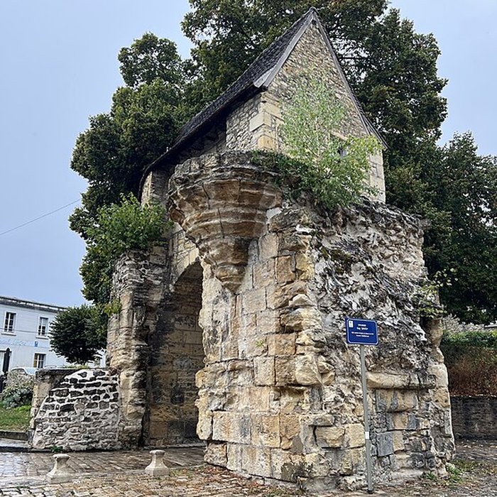 Photo de Avant-Porte du Croux de Nevers