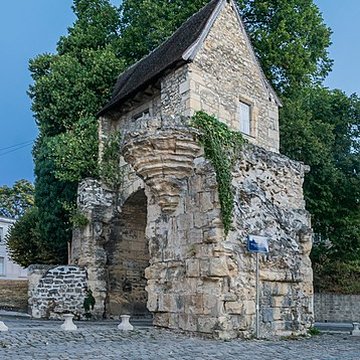 Avant-Porte du Croux de Nevers