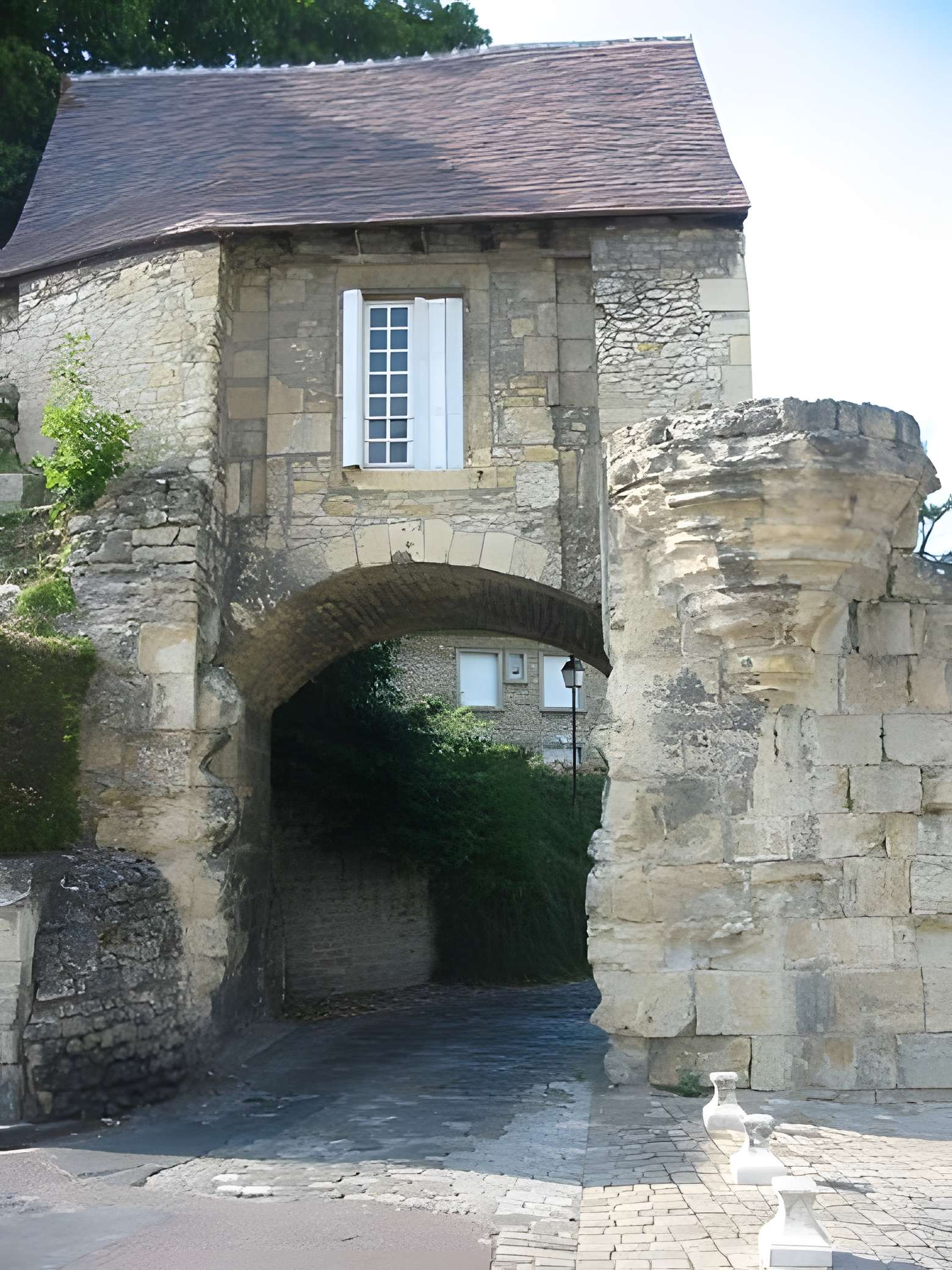 Avant-Porte du Croux de Nevers 