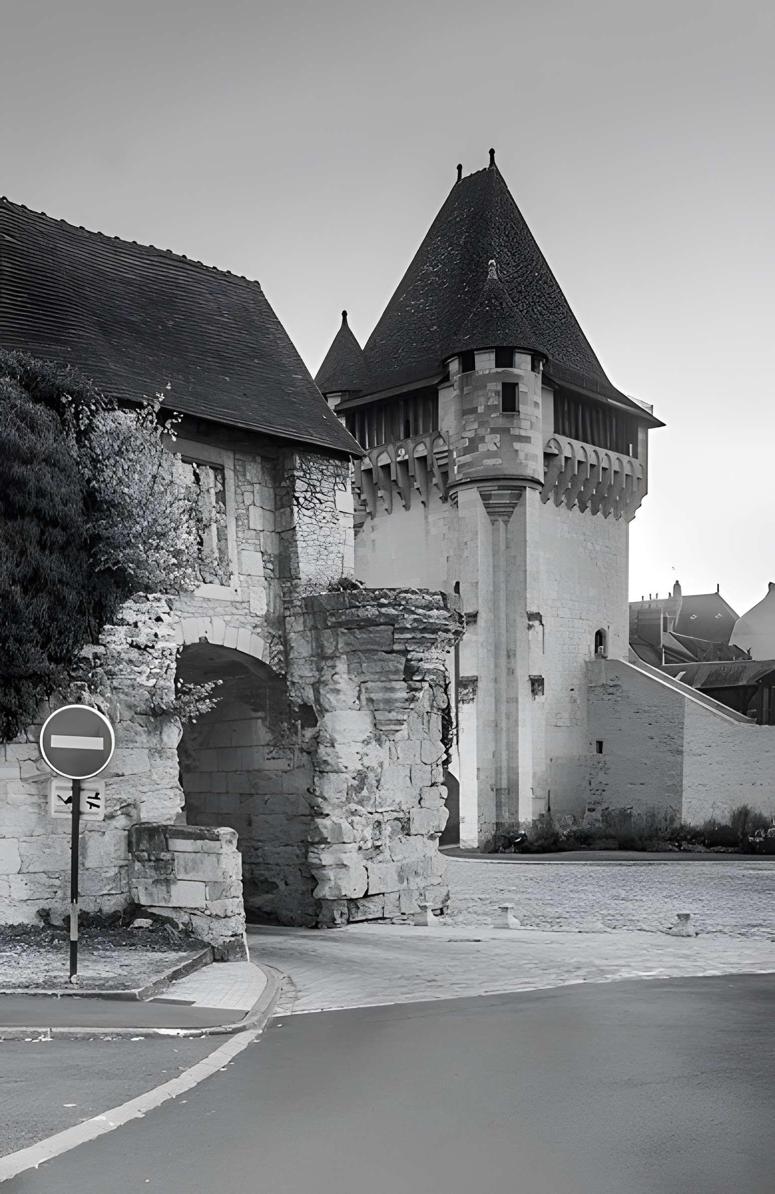 Avant-Porte du Croux de Nevers