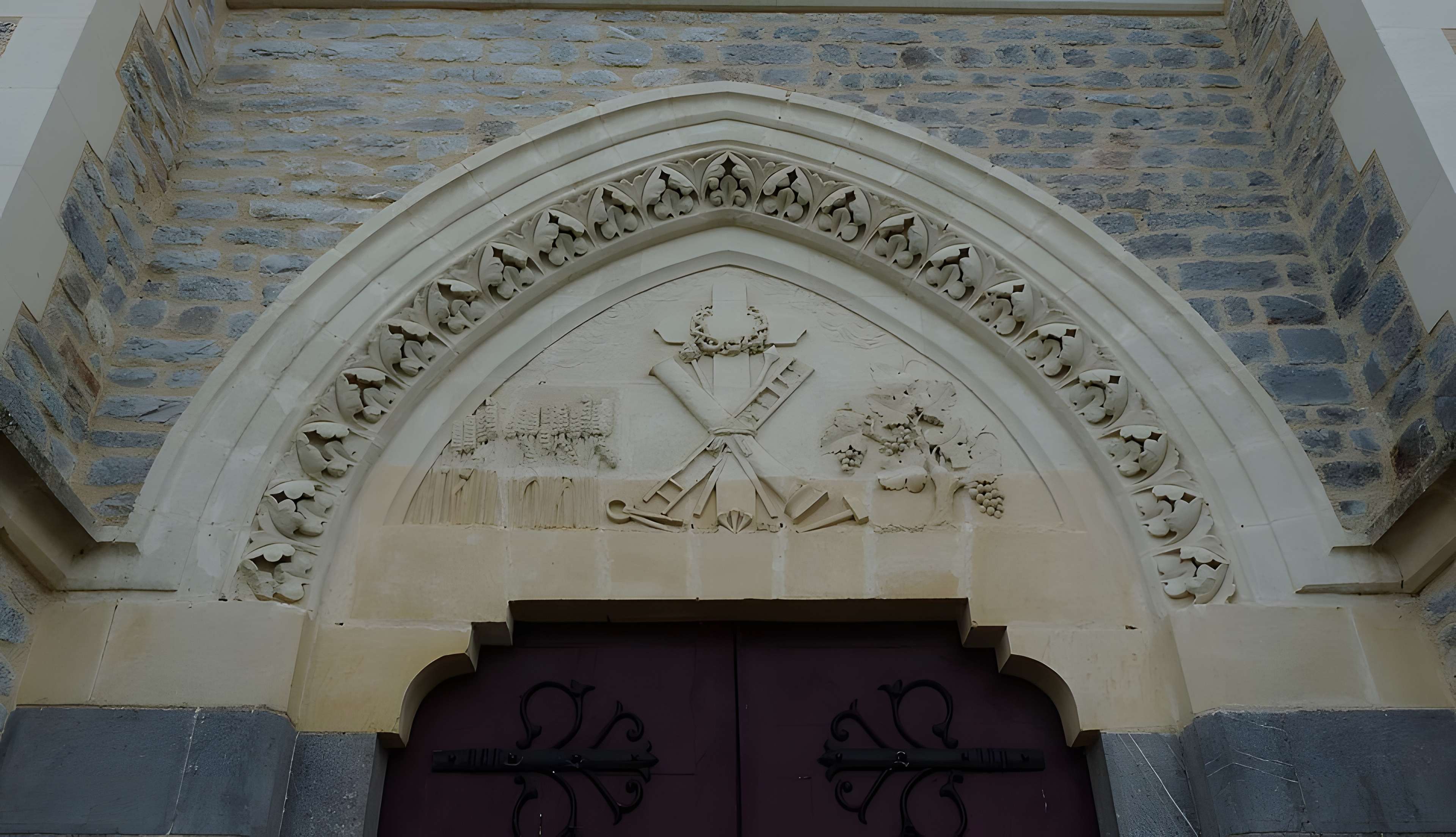 Église Saint-Martin de Préaux