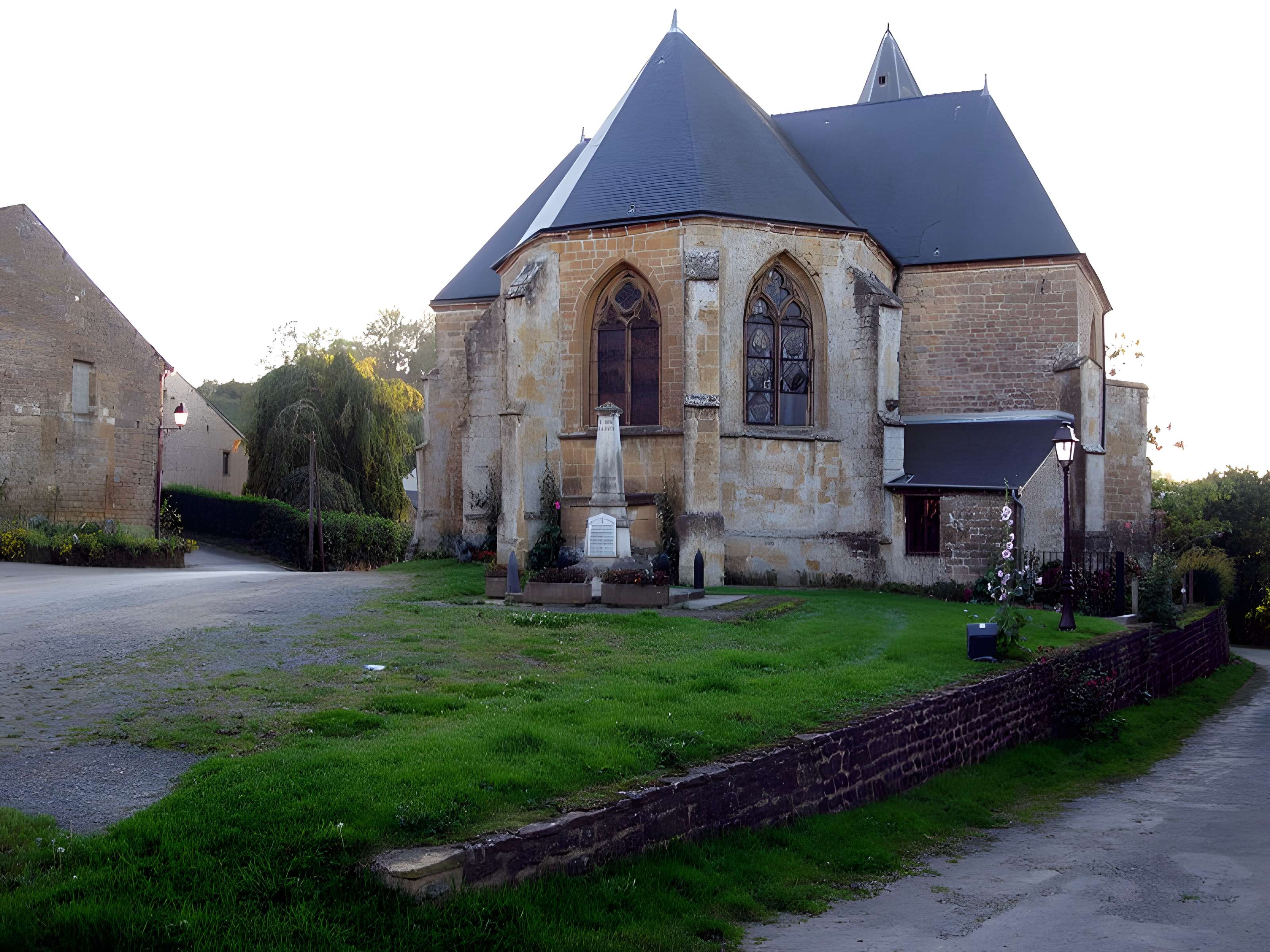 Église Saint-Martin de Remilly-les-Pothées 