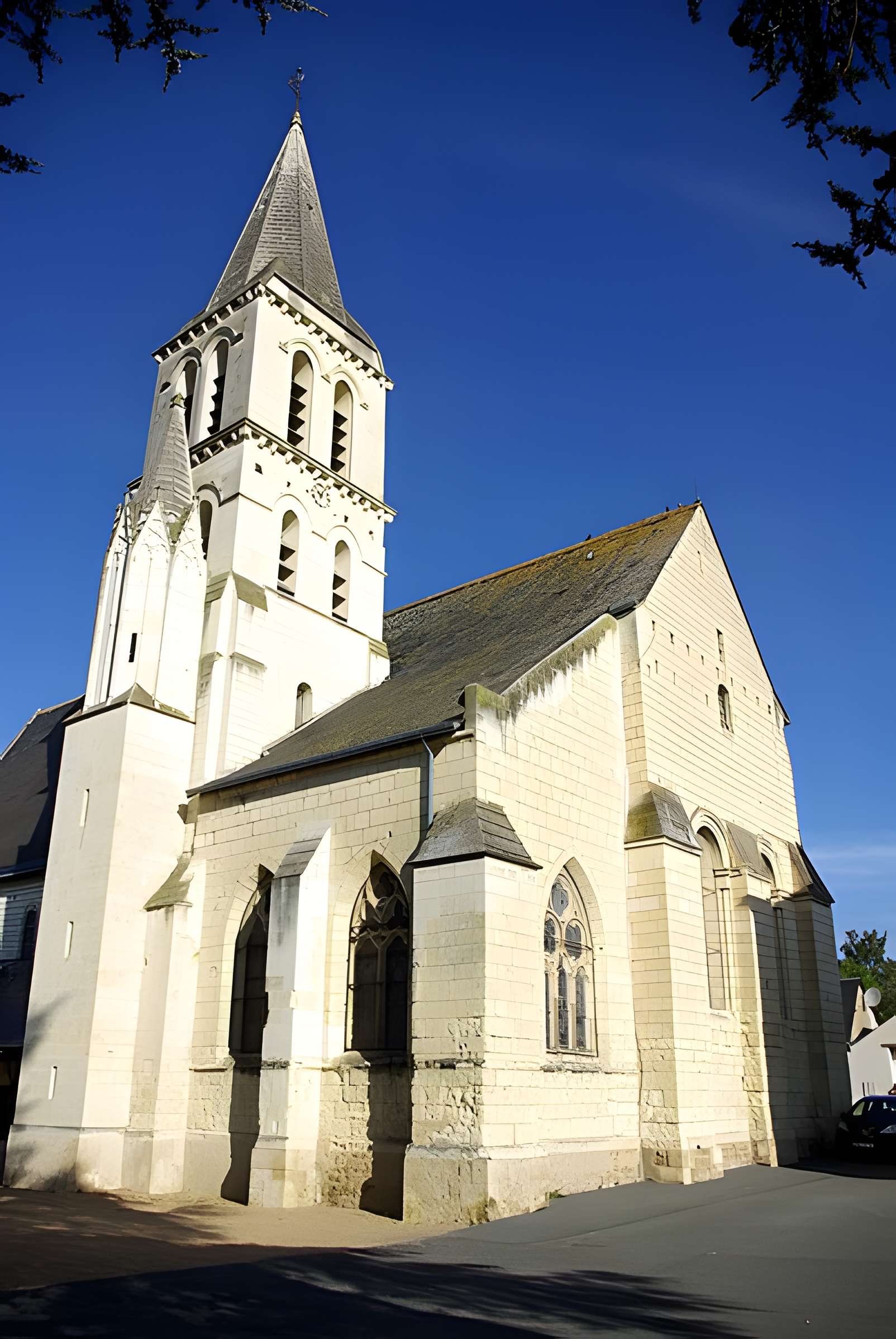 Église Saint-Martin de Restigné