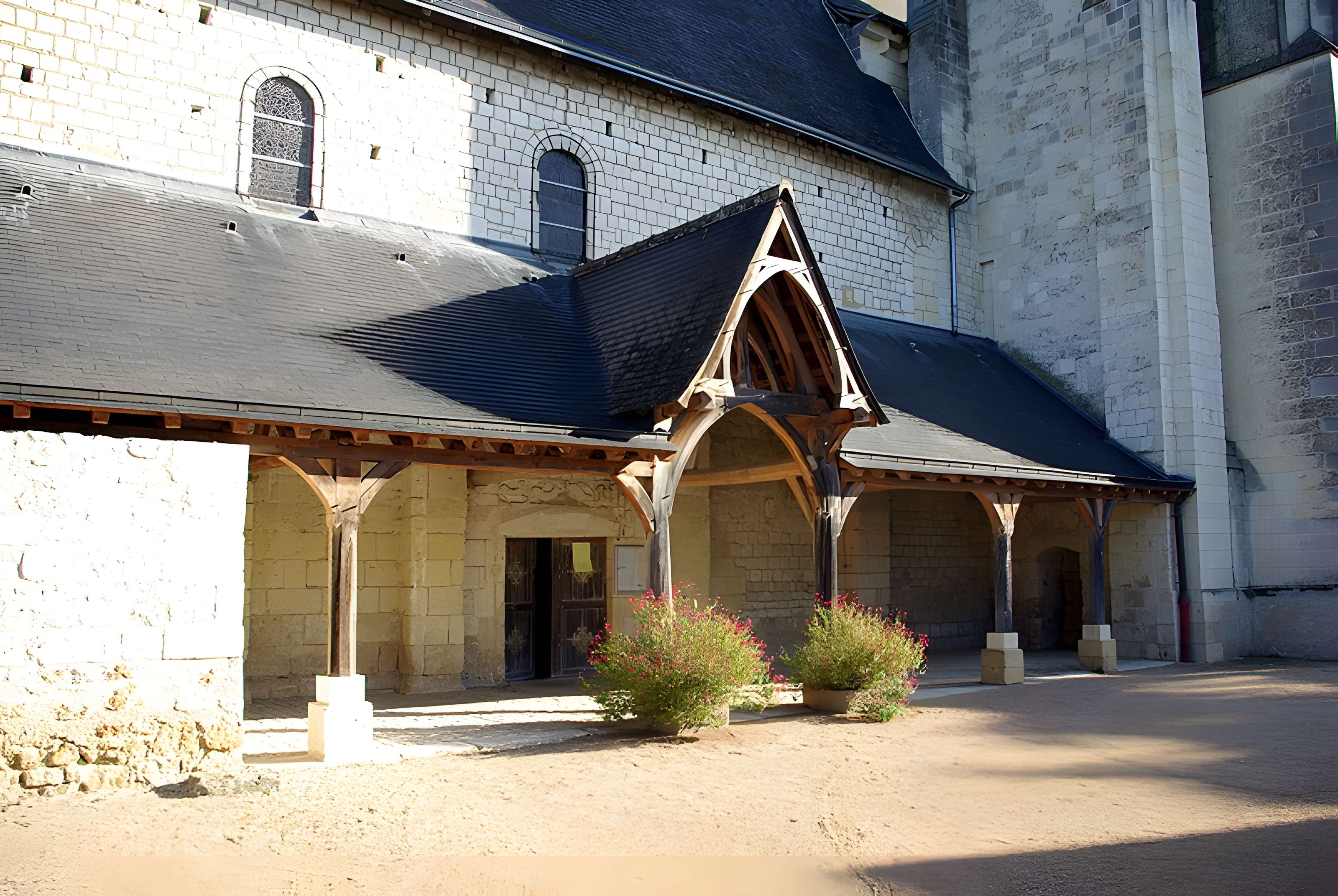 Église Saint-Martin de Restigné
