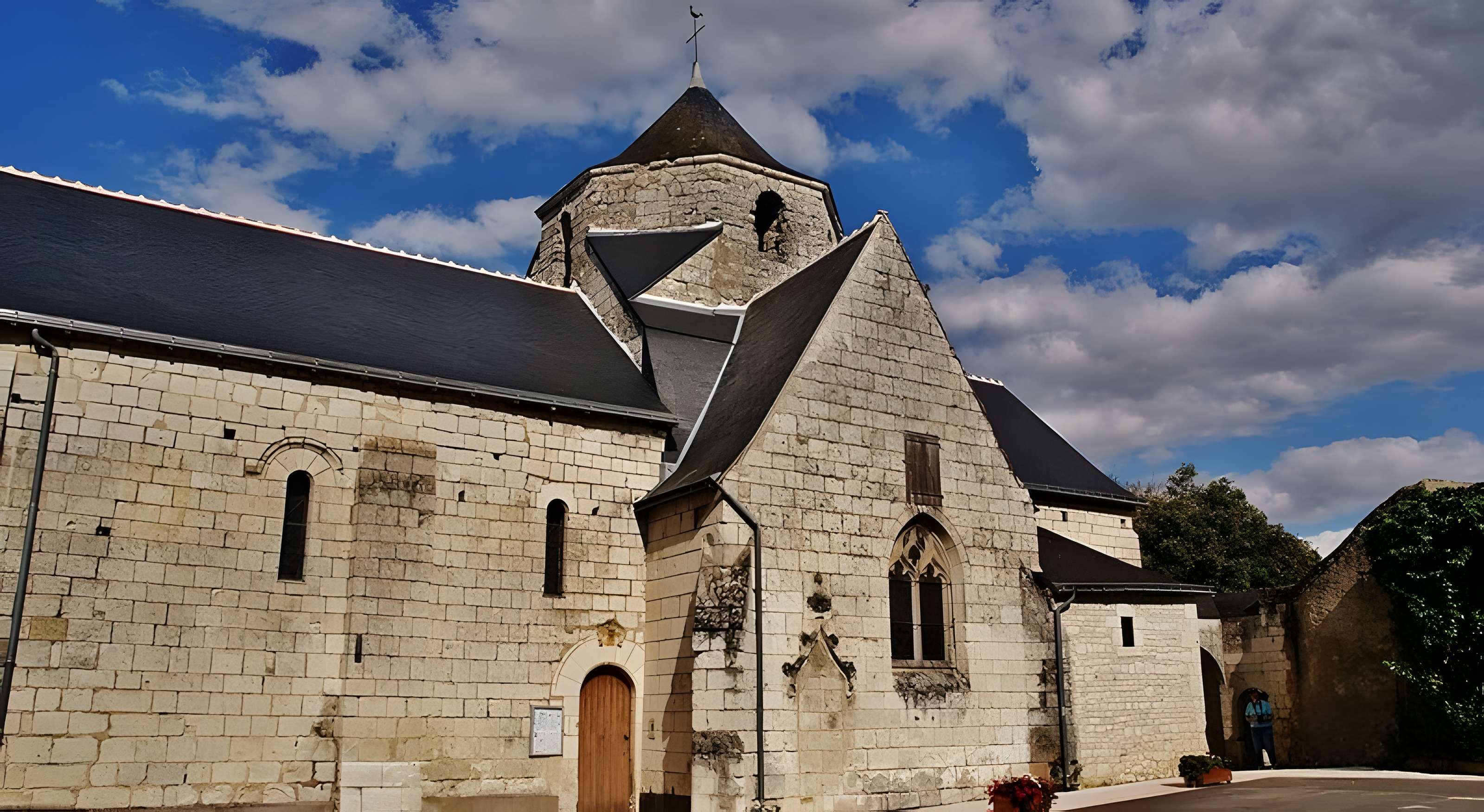 Église Saint-Martin de Rilly-sur-Vienne 