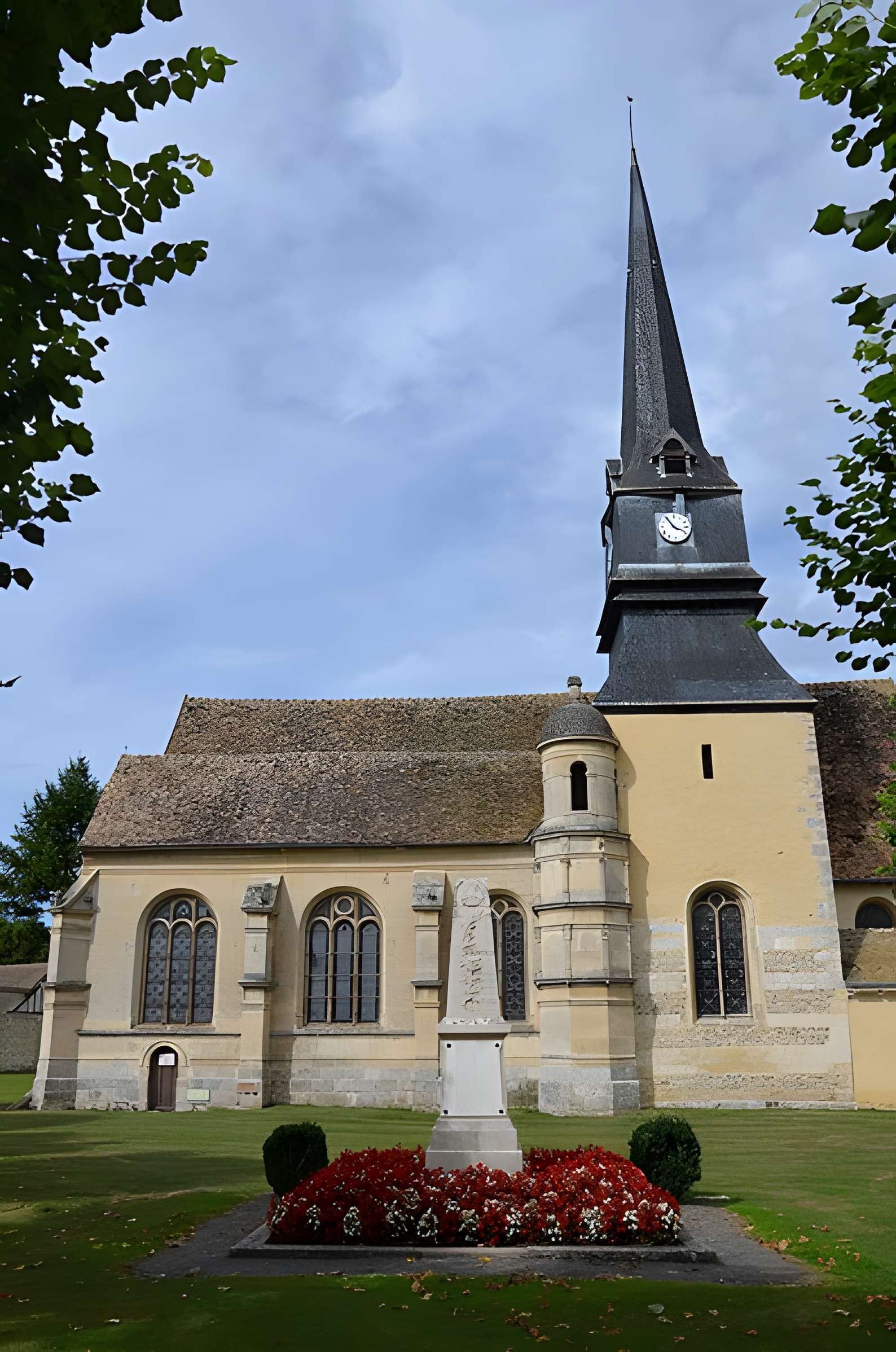 Église Saint-Martin de Rouvres
