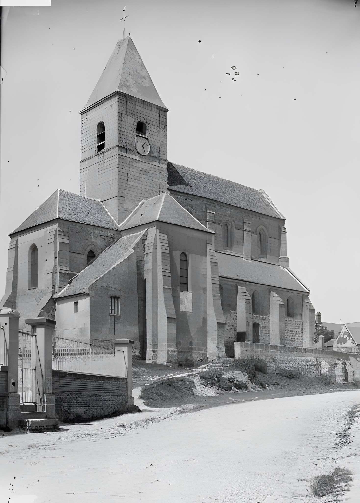 Église Saint-Martin de Roye-sur-Matz