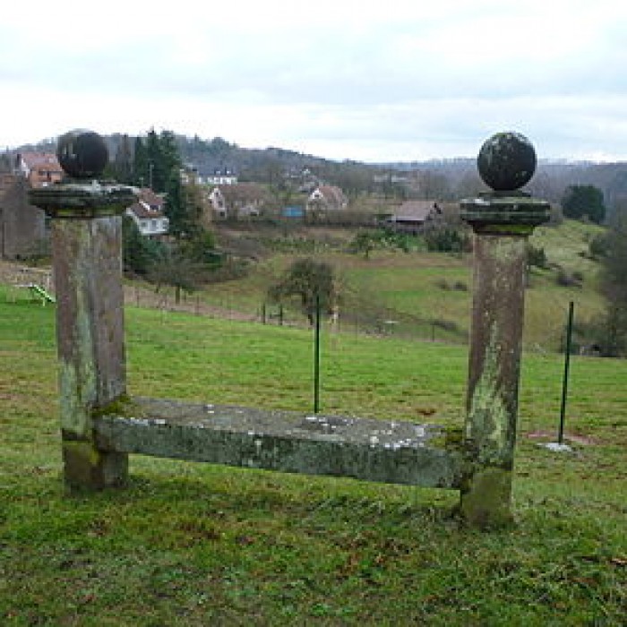 Photo de Banc-reposoir de La Petite-Pierre