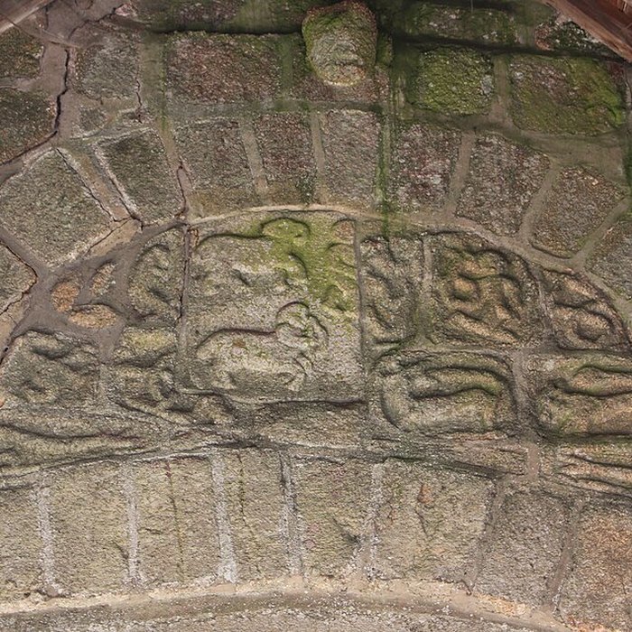 Photo de Eglise et le cimetière qui lentoure