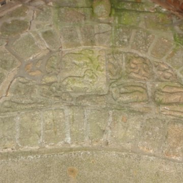 Eglise et le cimetière qui lentoure