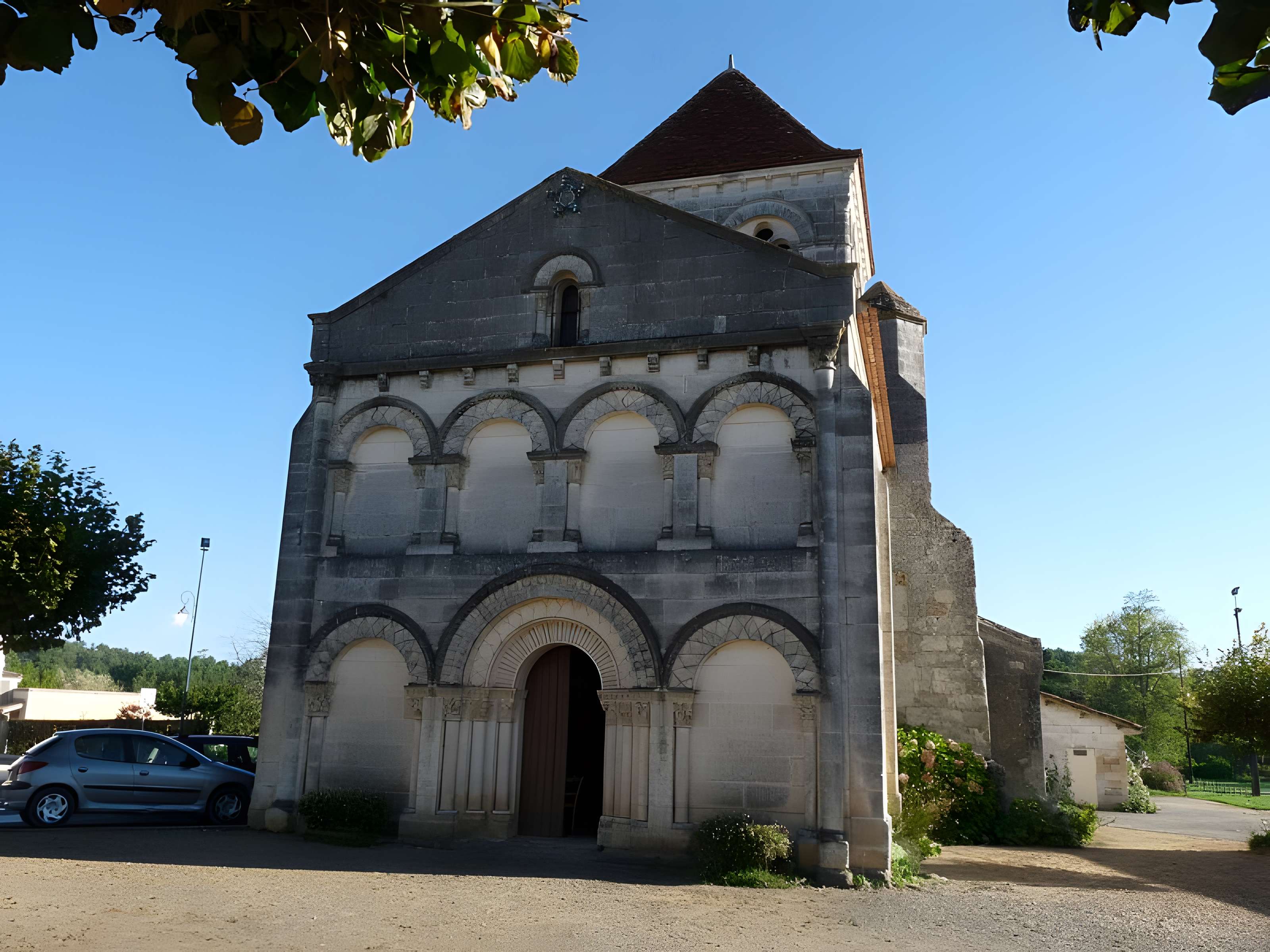 Église Saint-Martin de Saint-Martin-de-Coux