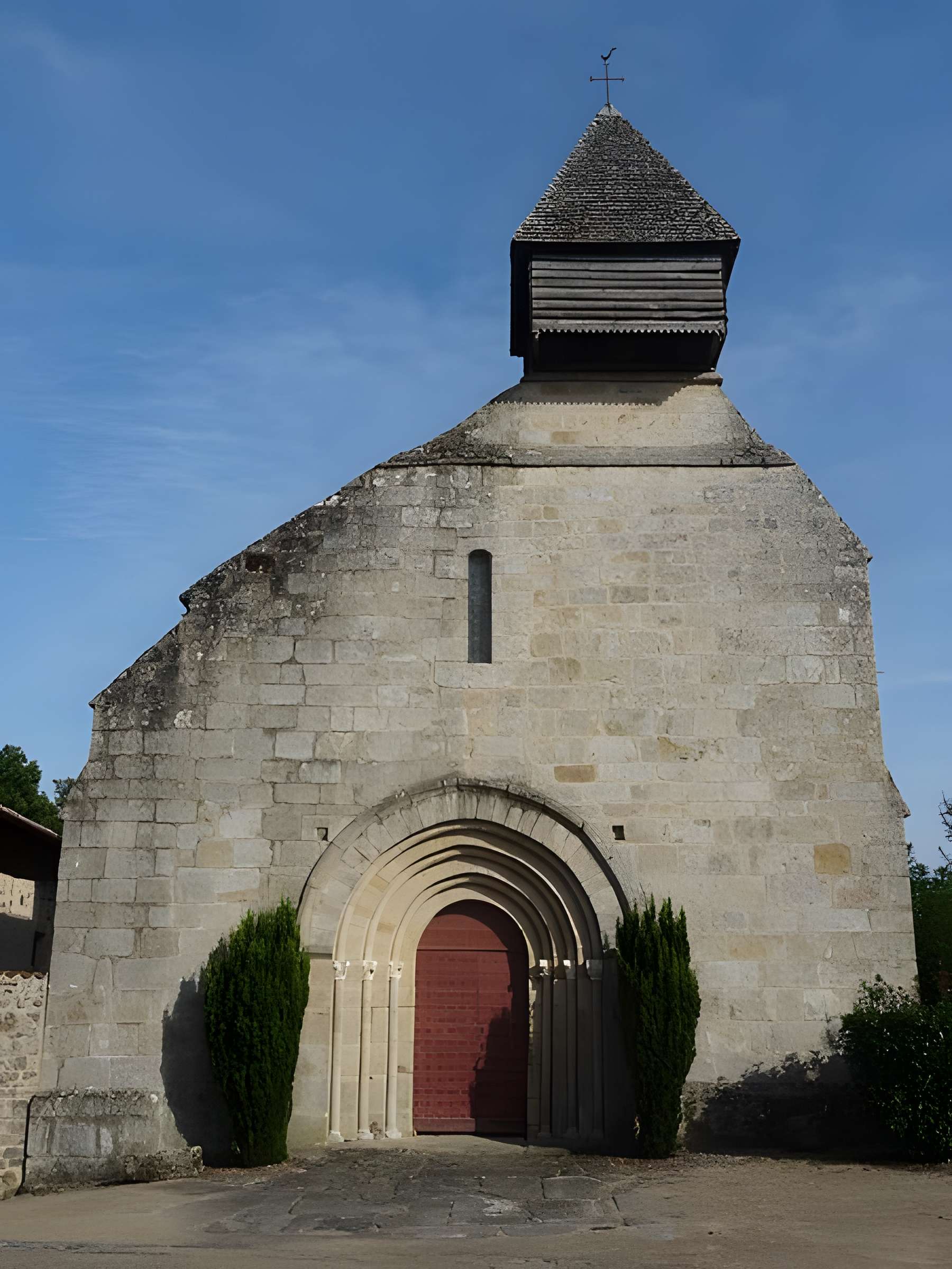 Église Saint-Martin de Saint-Martin-de-Jussac