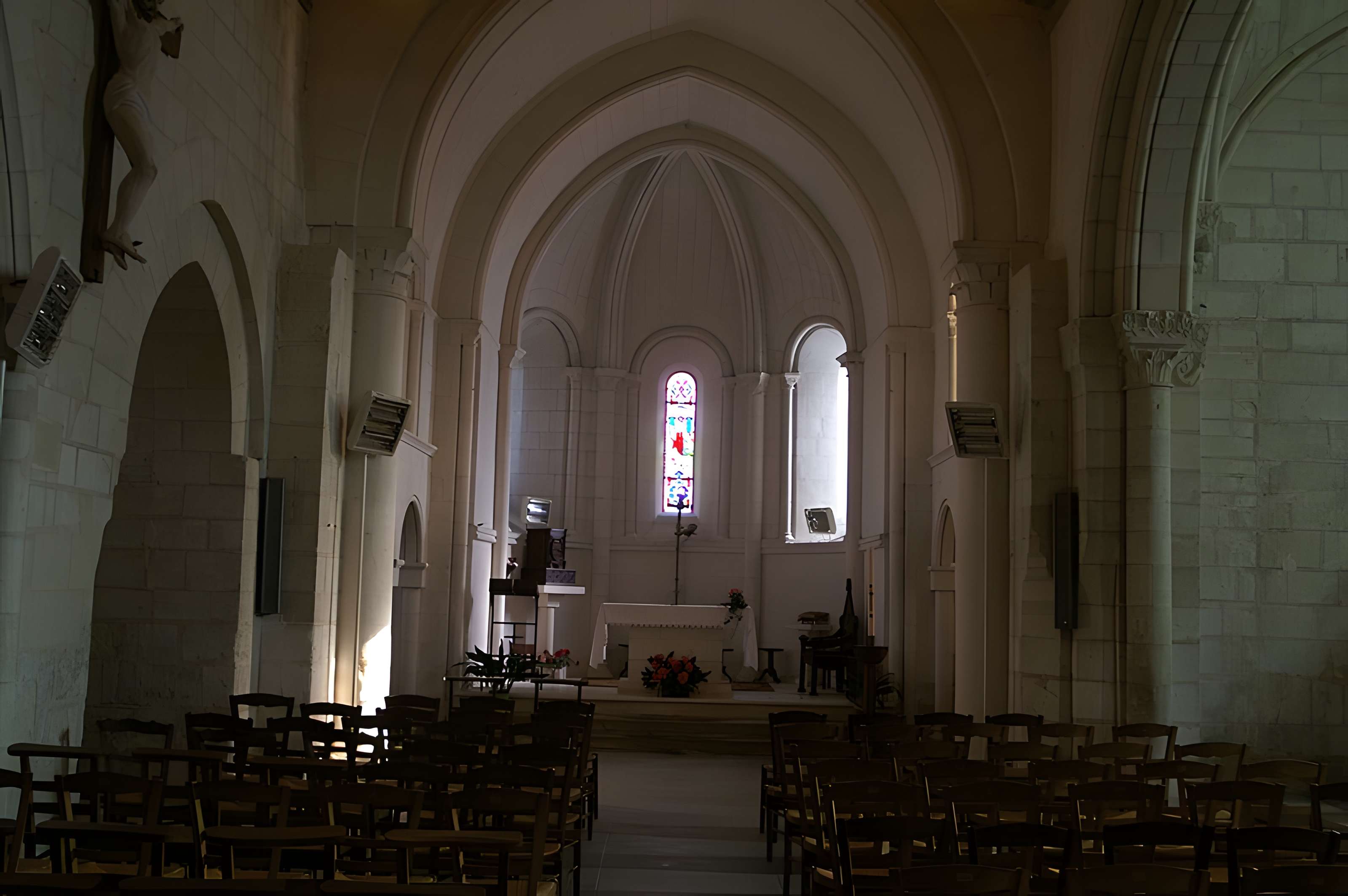 Église Saint-Martin de Saint-Martin-de-Sanzay