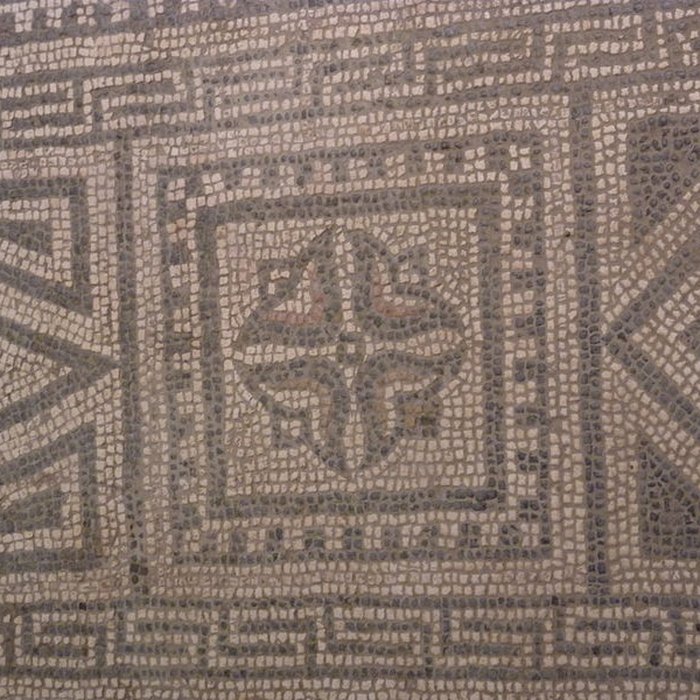 Photo de Basilique et Mosaïque romaine de Grand