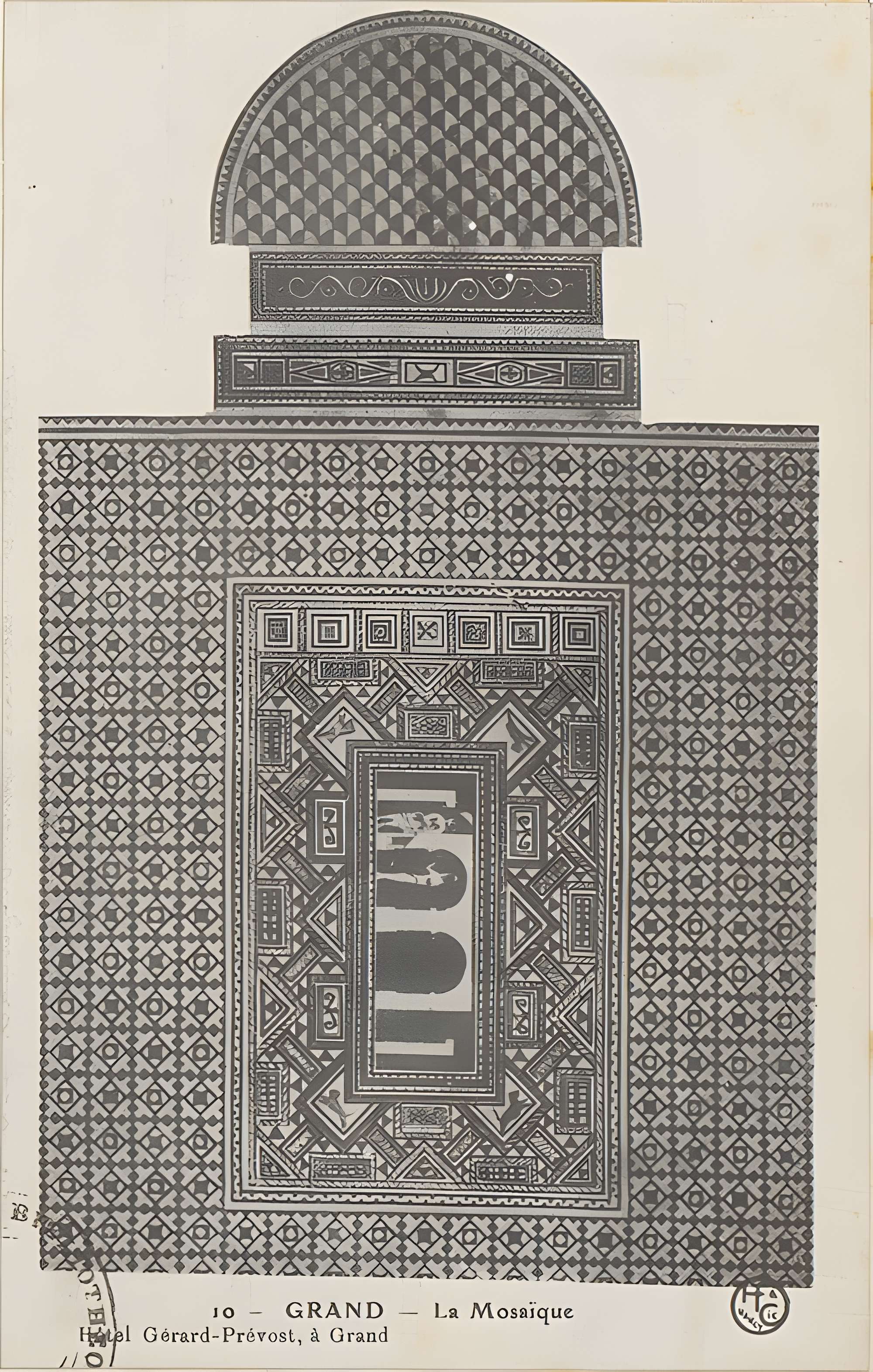 Basilique et Mosaïque romaine de Grand