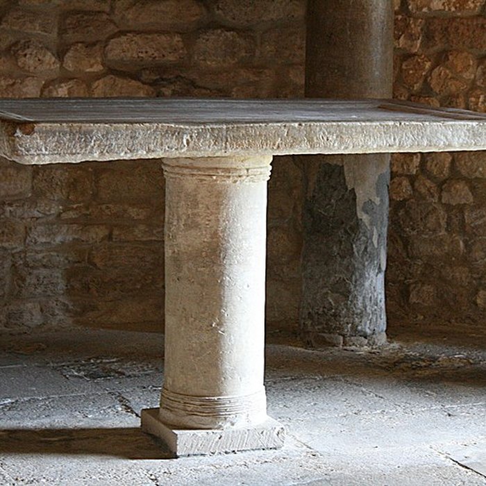 Photo de Baptistère de Venasque