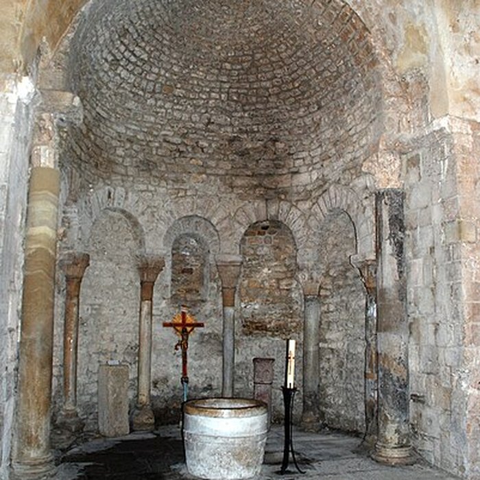 Photo de Baptistère de Venasque