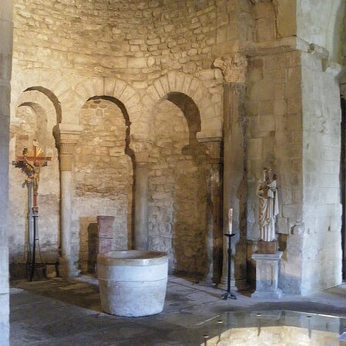 Photo de Baptistère de Venasque